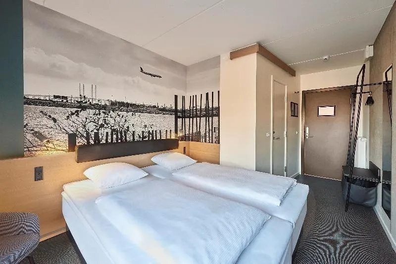 ***  Zleep Hotel Copenhagen Airport דנמרק